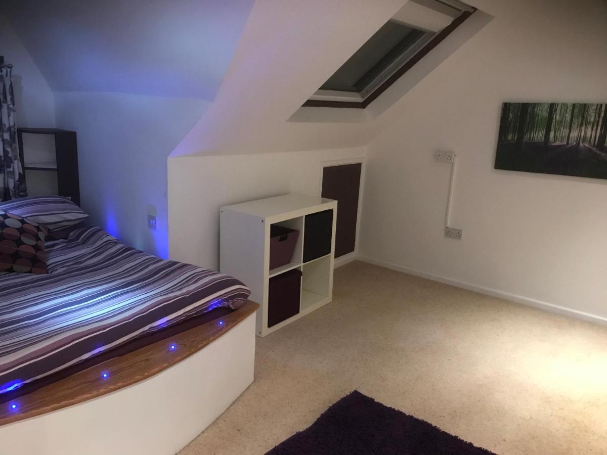 Top Floor In Beautiful Home ウェーマス エクステリア 写真